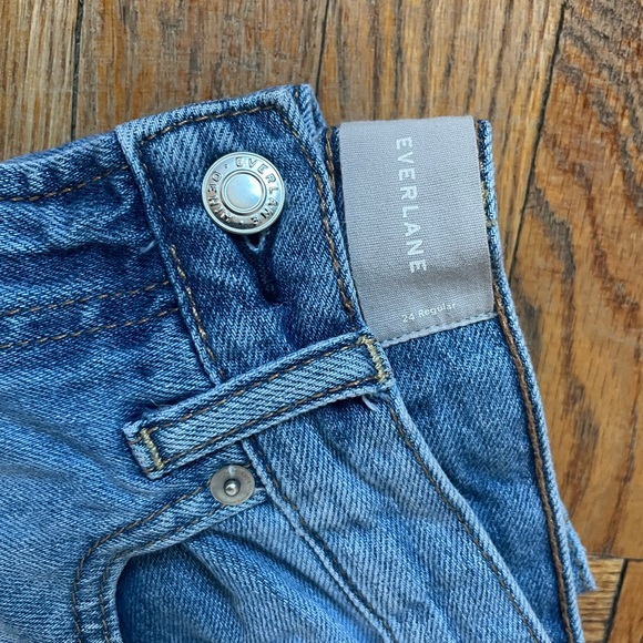 Everlane The Super-Soft Relaxed Jean, Size 24, Light Vintage - Picture 5 of 7